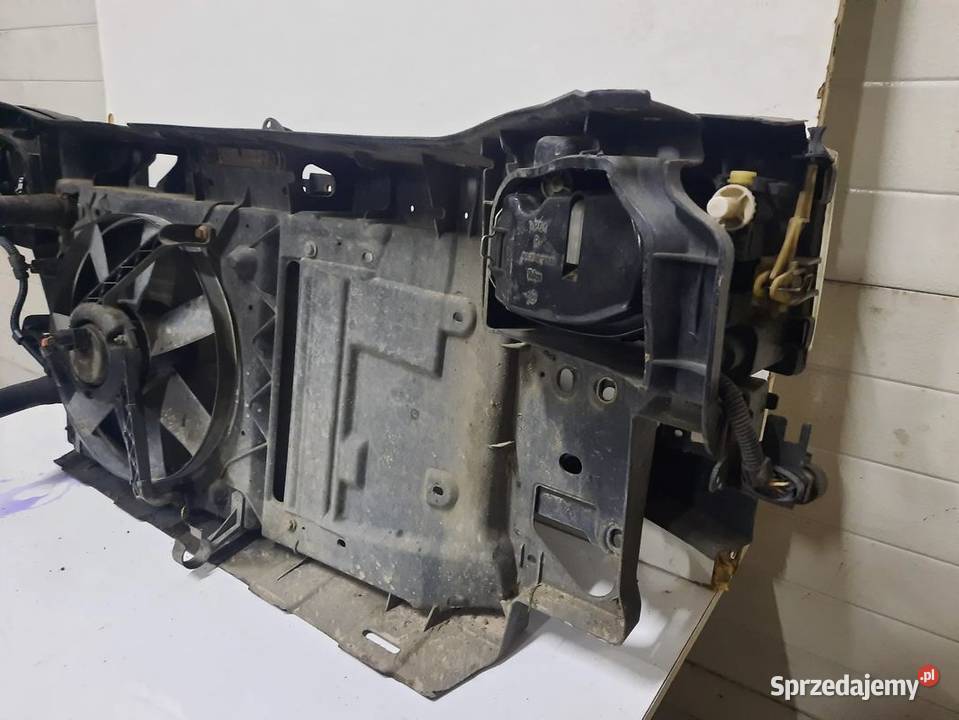WZMOCNIE PAS PRZEDNI CHLODNICE LAMPY BELKA VW