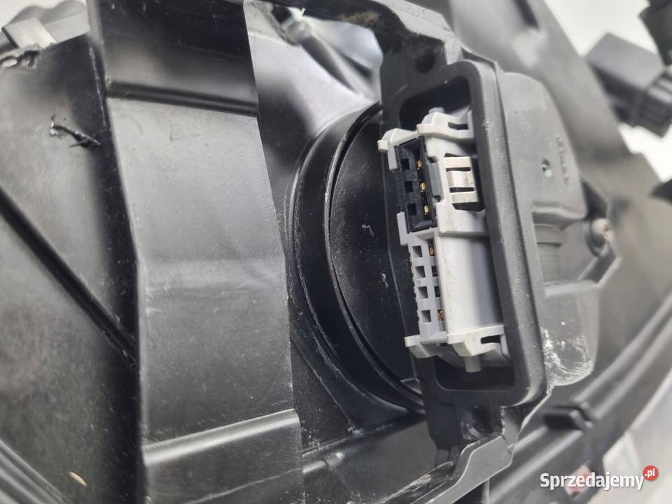 Volvo V60 S60 II 1013r PRZEDNIA LAMPA LEWA lewy Janów sprzedam