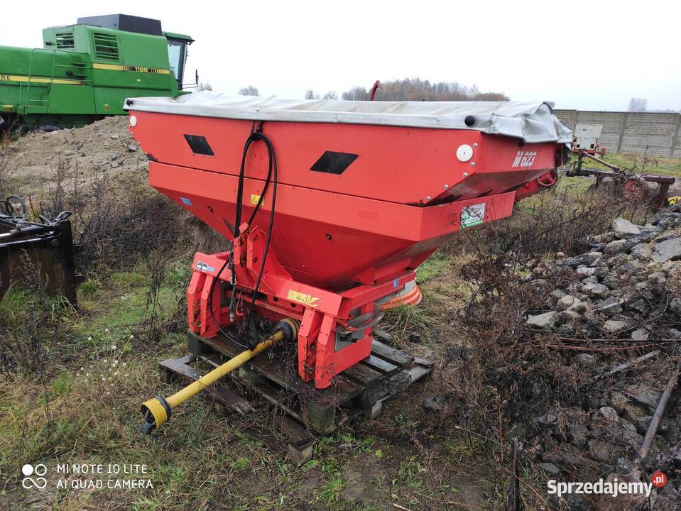 Rozsiewacz do nawozu KUHN MDS 932 R2 hydraulika nieuszkodzony Skaryszew
