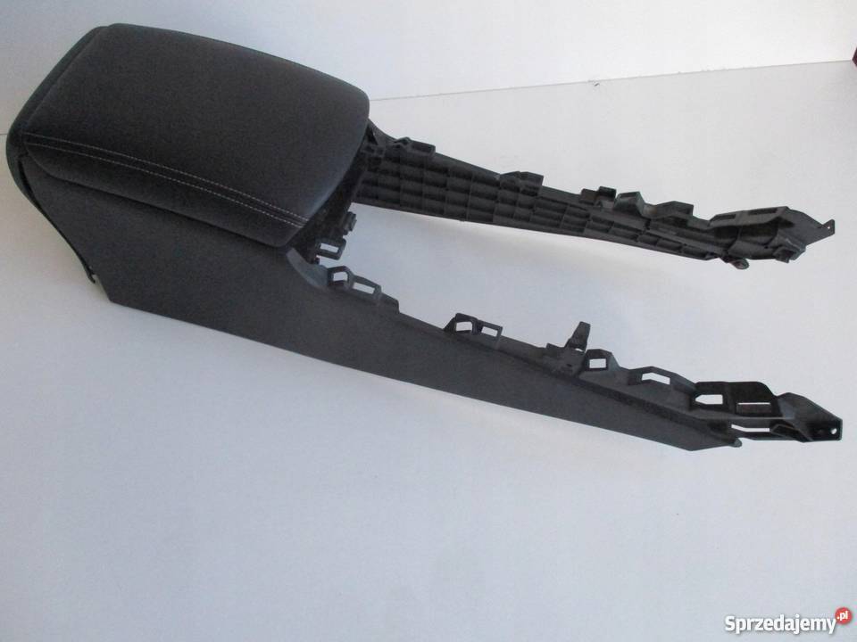 TUNEL ŚRODKOWY PODŁOKIETNIK LAMPKA INFINITI Q50 Wyposażenie wnętrza Motoryzacja Nowy Tomyśl