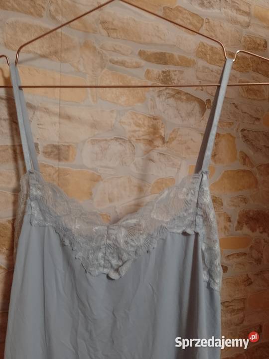 4042 LXL Niebieska halka pod sukienkę z Londynu Halki i koszulki Kraków