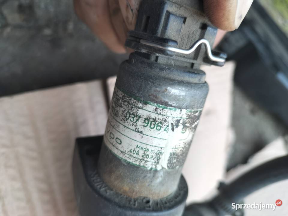Audi 80 B3 B4 037129627D RURA DOLOT POWIETRZA sprzedam