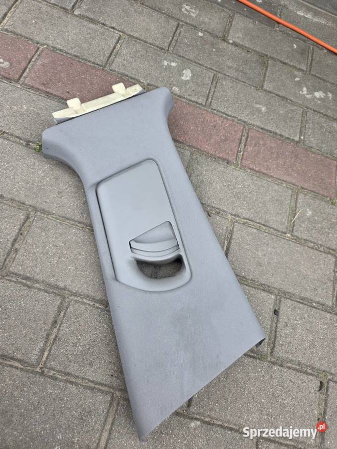 Listwa słupka prawa A4B6 8E0867244 sprzedam