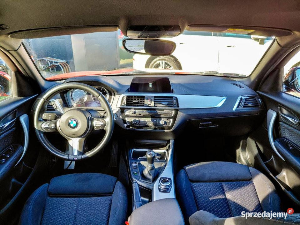 BMW SERIA 1 2017r LED Alcantara Podgrzewane Kraków sprzedam