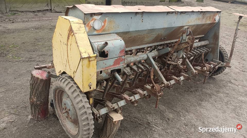 Sprzedam siewnik poznaniak na docisku z nowymi Lisków sprzedam