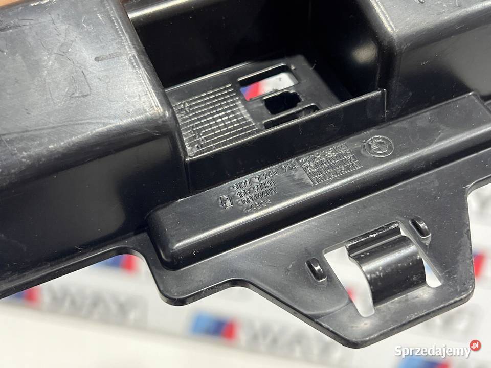 BMW F20 F21 ŚLIZG MOCOWANIE PROGU PRAWE 7240914 Progi sprzedam