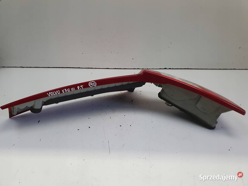 Volvo V70 III XC70 TYLNA LAMPA PRAWA prawy tył Janów sprzedam