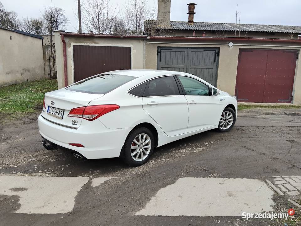 Hyundai i40 sedan 1 7crdi sedan 2014