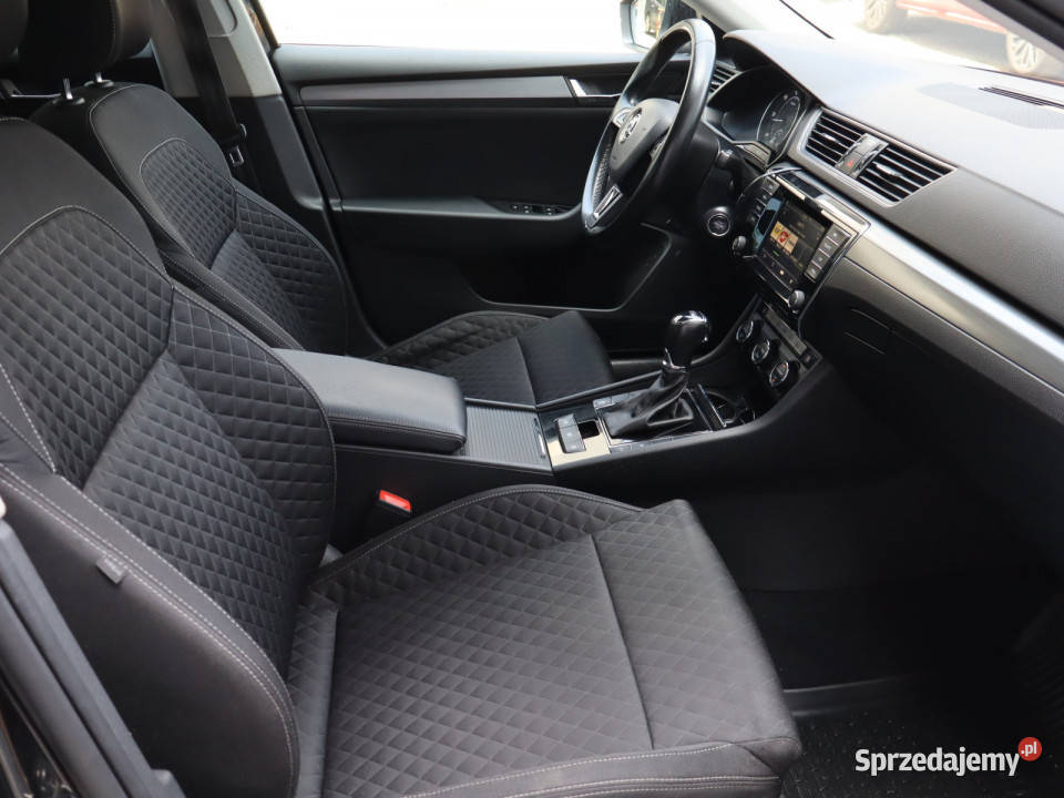 Skoda Superb 20 TDI nawigacja Katowice