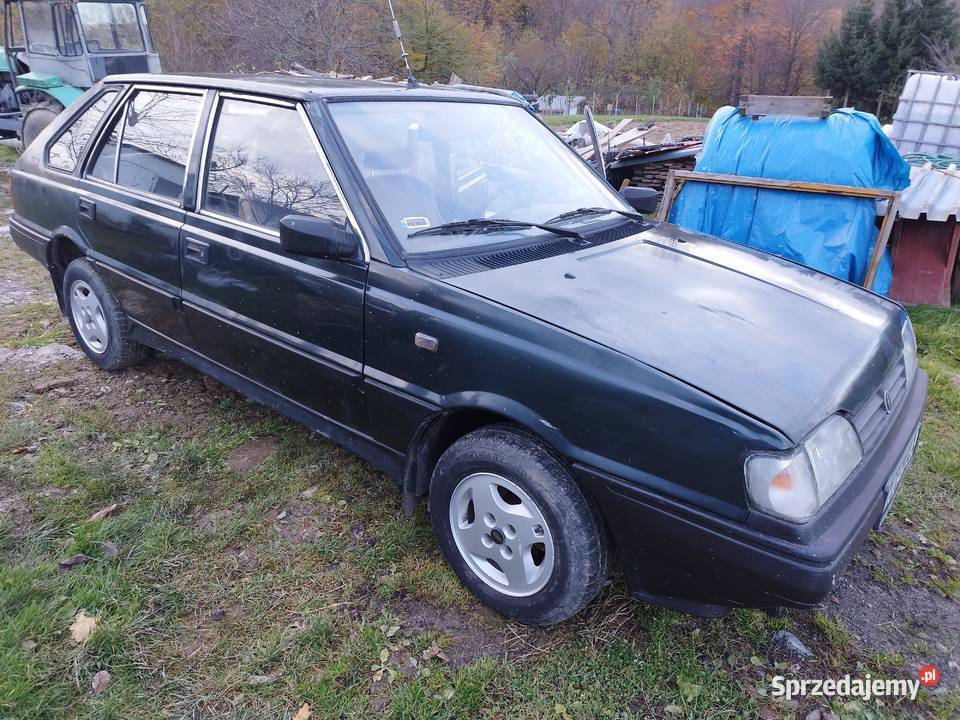POLONEZ CARO 16 LPG 1995r do ukończenia Caro Dębica