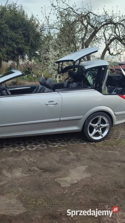 Astra GTC cabrio 19 150 Niski przebieg Full komputer pokładowy Poznań sprzedam