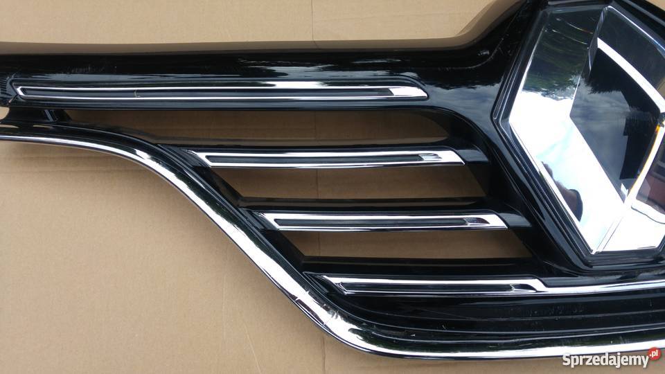 gril uszkodzony znaczek chromy Megane IV Łask