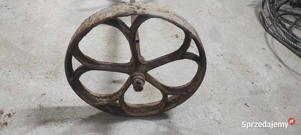 Stare koła żeliwne Andrzejewo