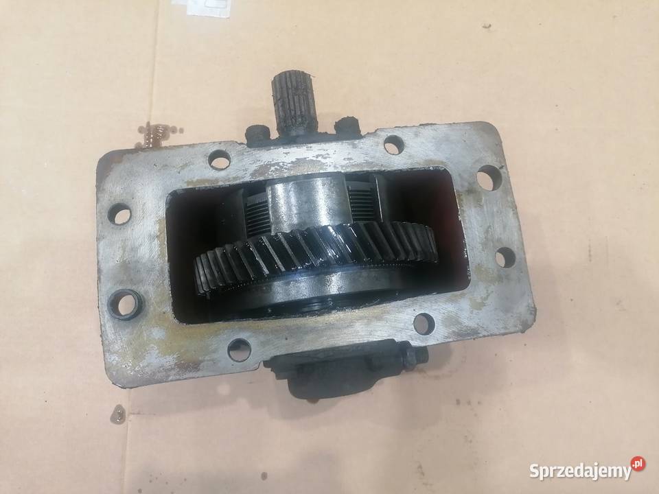 Przystawka przedniego napędu Renault 103 54 106