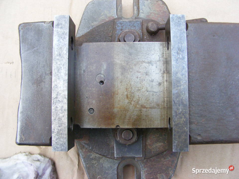 Imadło maszynowe 130 mm obrotowe 25 FV Wałcz