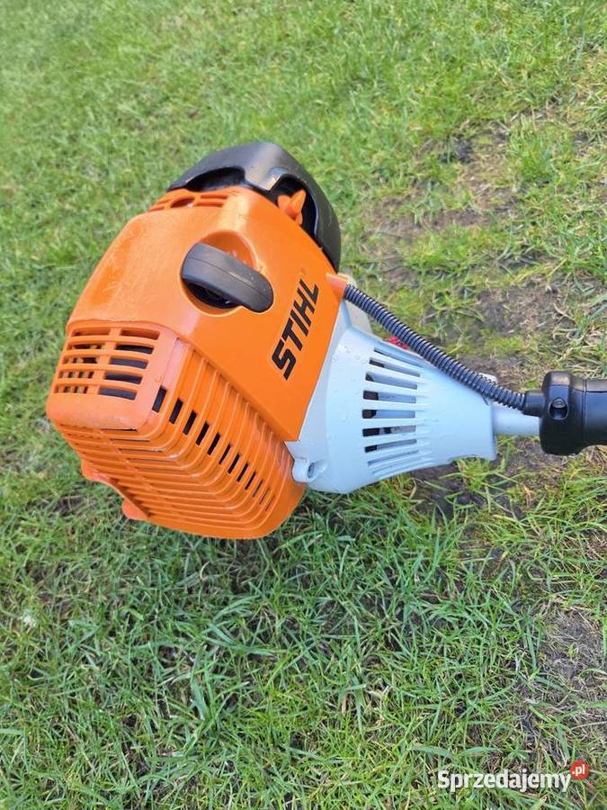 Zgrabiarka STIHL 130 KW walec zmiatający moc 19