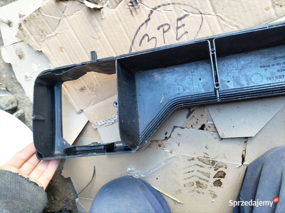 GOLF II 2 JETTA 2 3D KIESZEŃ DRZWI PRAWA Kamień-Kolonia sprzedam