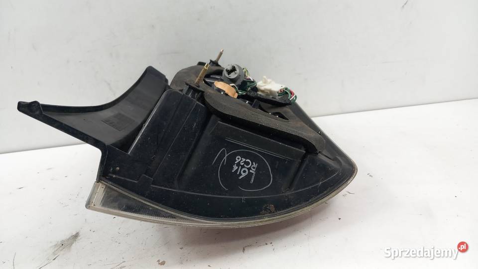 TOYOTA PRIUS II 2 LAMPA TYŁ LEWA osobowe Zbierkowo sprzedam