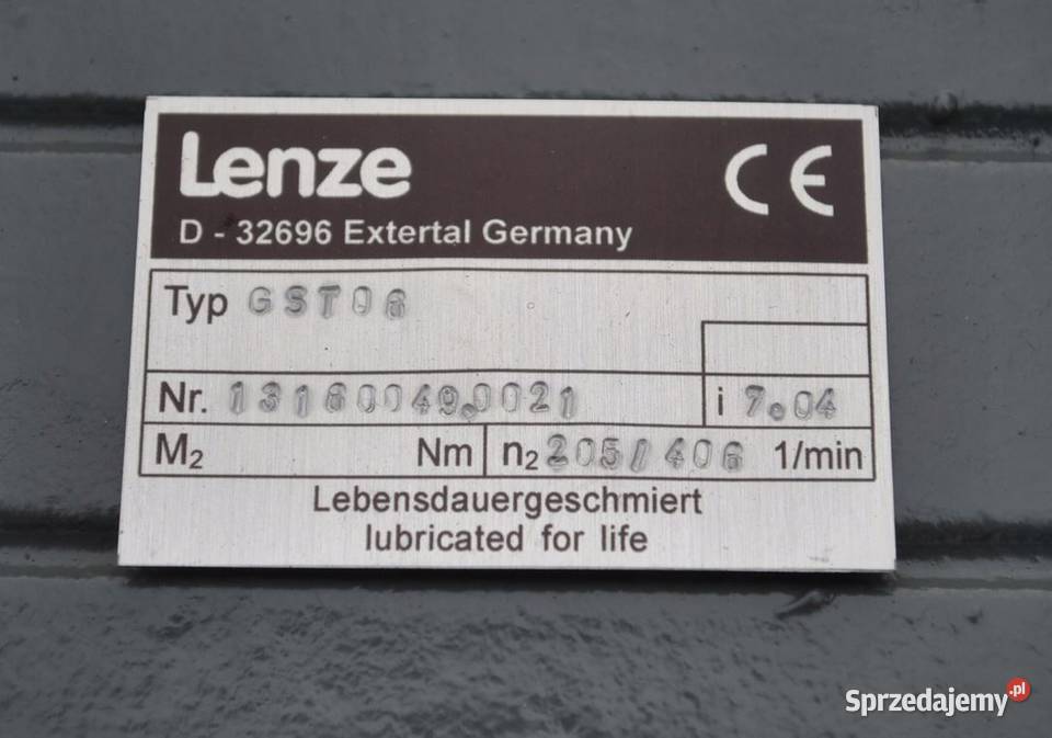 Motoreduktor dwubiegowy 34kw 205406obrmin Lenze Kargowa