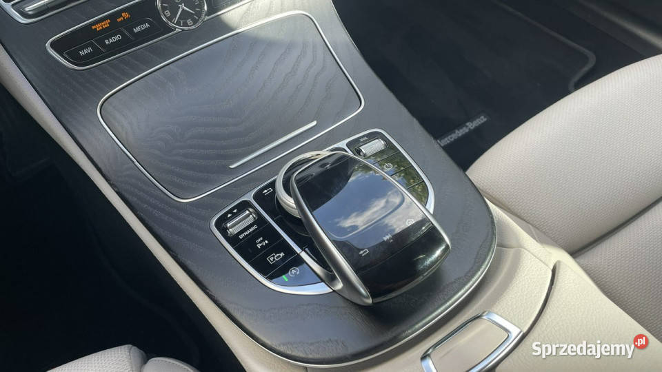 Mercedes E 220 220D 195 4Matic Burmester Full Gdynia