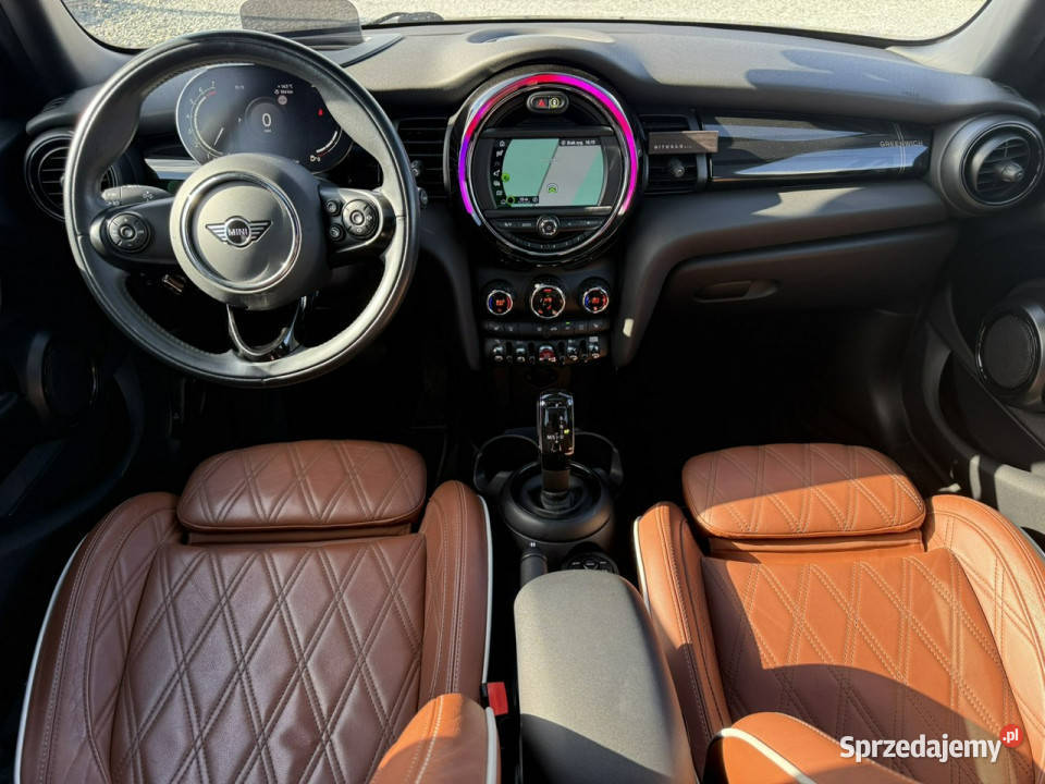 Mini Cooper 15 R3 TwinPower 136 2020r Greenwich Wojkowice