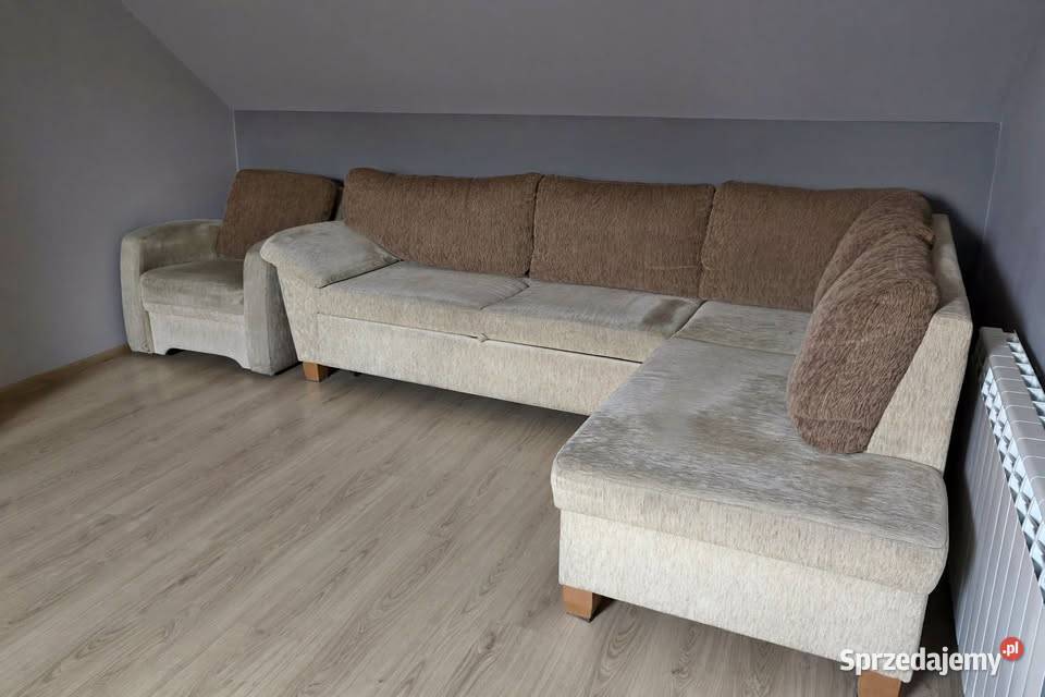 Zadbany narożnik z funkcją spania fotel Stan Nowe Miasteczko