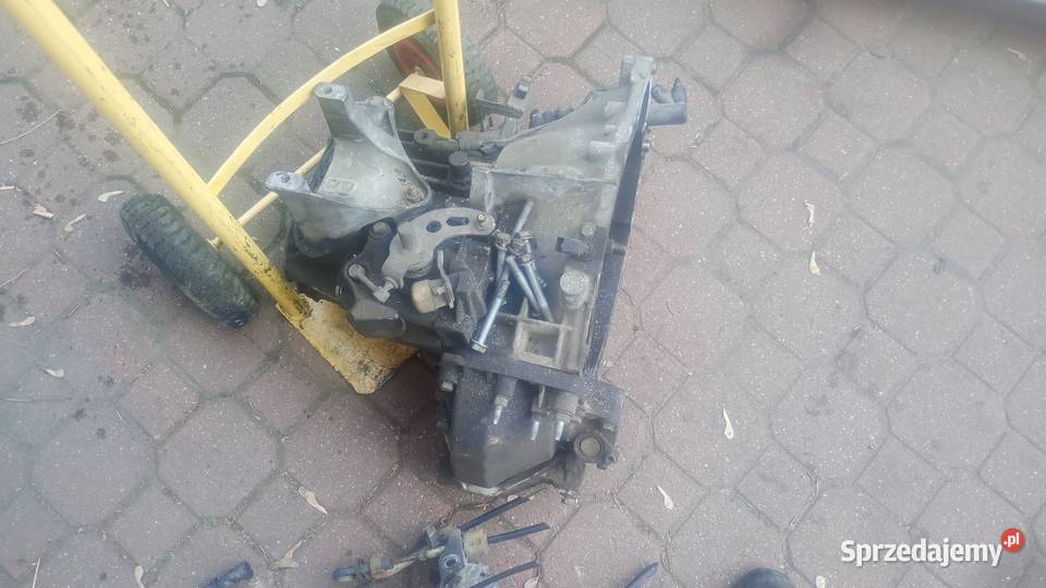 Silnik 22 163 407 coupe skrzynia biegów manualna lubelskie Łuków