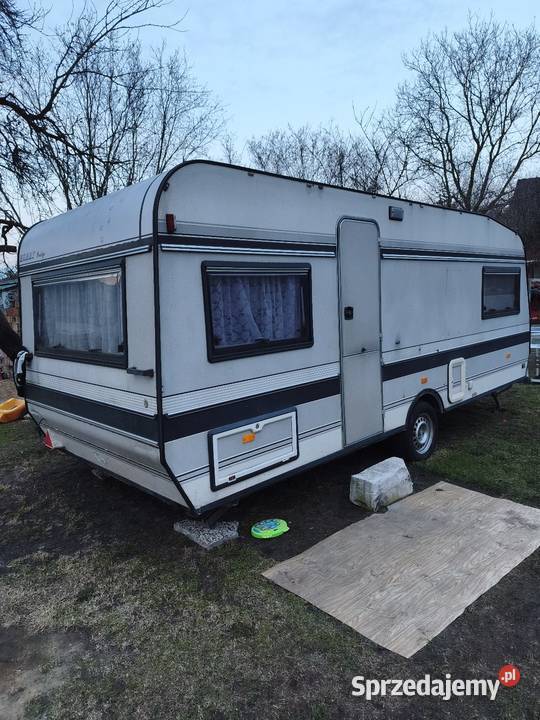 Sprzedam przyczepę kempingową Motoryzacja Czarne Wielkie
