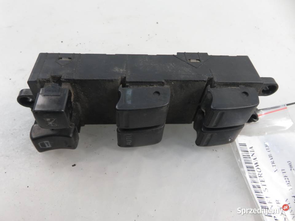 PANEL SZYB NISSAN XTRAIL T30 małopolskie