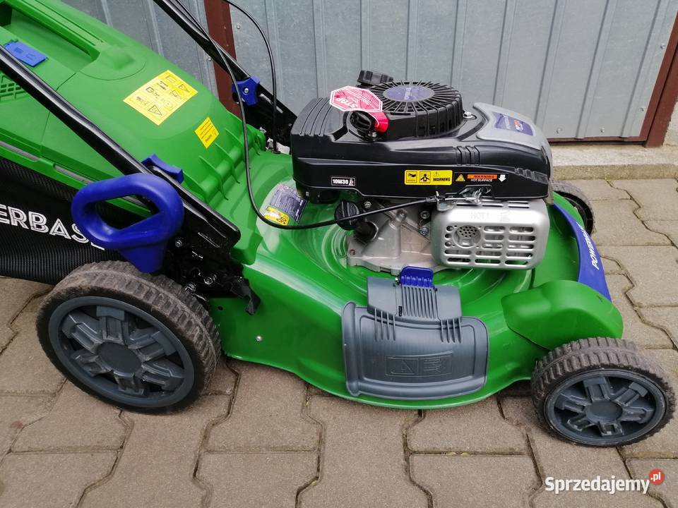 KOSIARKA SPALINOWA Z NAPĘDEM POWERBASE XSZ46KSD Kosiarki spalinowe Wyrzeka