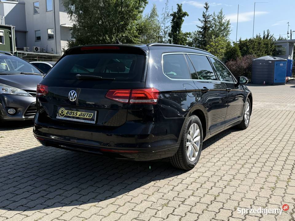 Volkswagen Passat 2015 czarny mazowieckie Warszawa