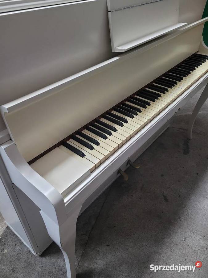 Pianina prezent pod choinkę z dowozem 606 742 Instrumenty klawiszowe i MIDI Olsztyn sprzedam