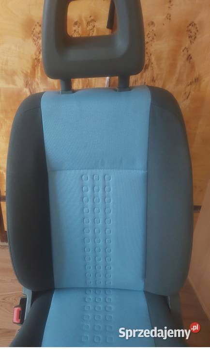 Sprzedam Fotel Kierowcy do Fiata Pandy II 2011