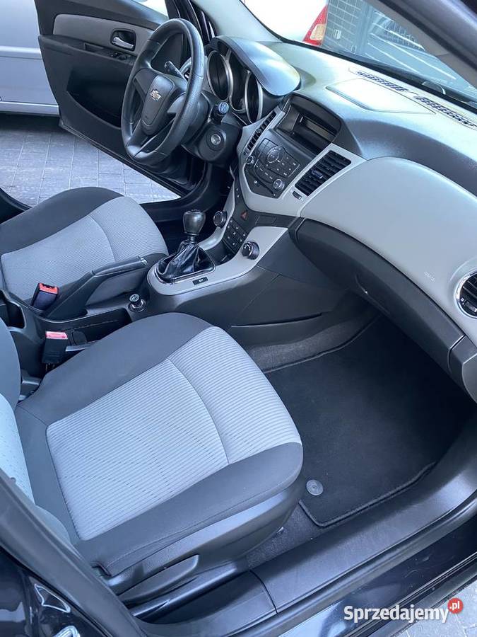 Salonowy 66 Chevrolet Cruze 16 ben bezwypadkowy Marki