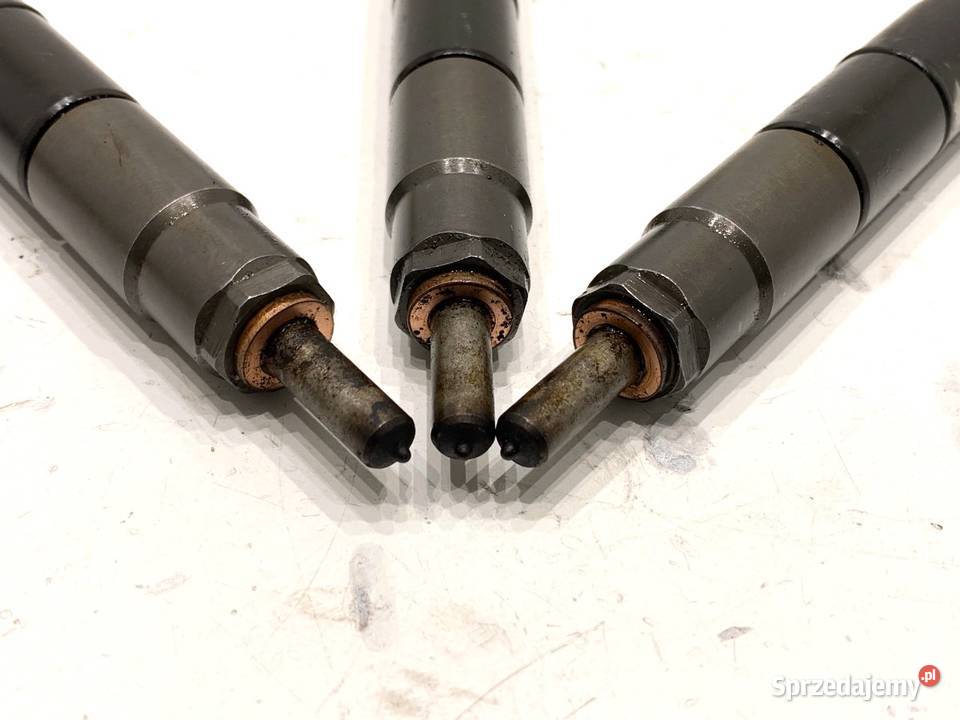 WTRYSKIWACZE KOMPLET SKODA FABIA III 04B130277J osobowe