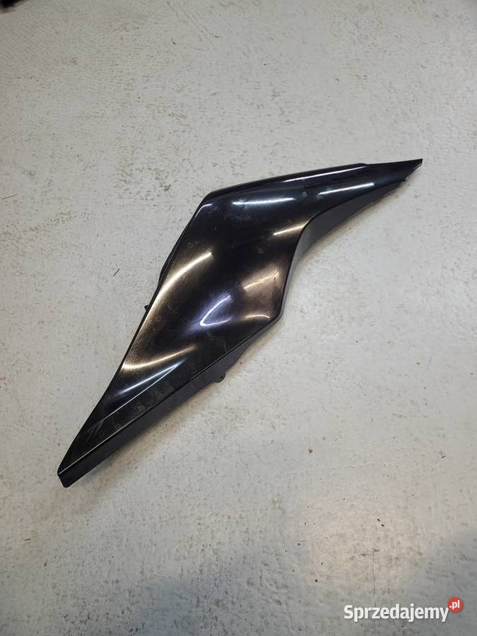 Honda VFR 1200 F owiewka osłona ogon tył zadupek Nowy Tomyśl