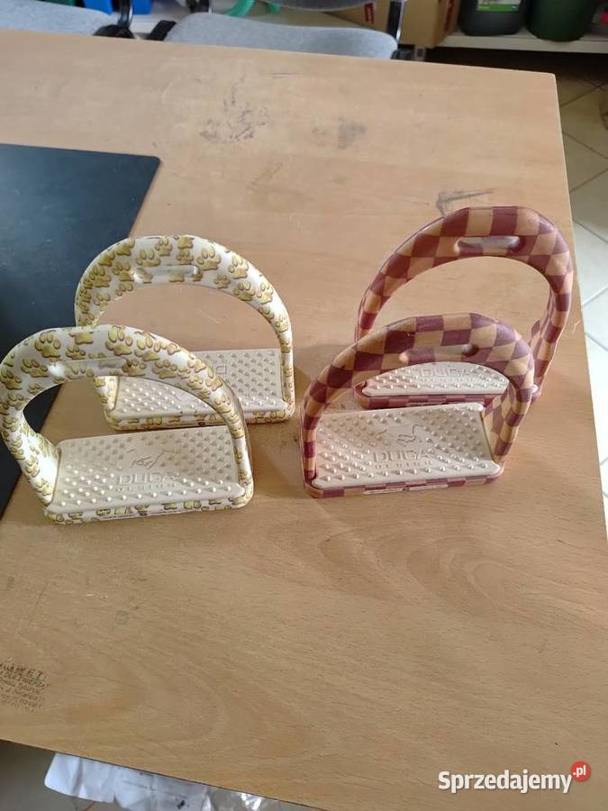 Gumowe zgrzebło czerwone duże