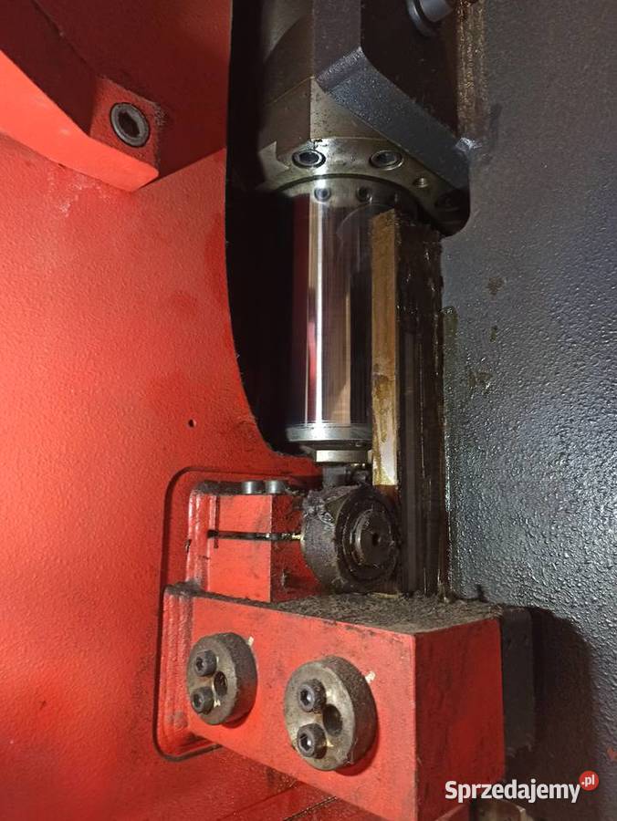 Prasa krawędziowa Amada HFP 2204 L 2004 8 osi Produkcja