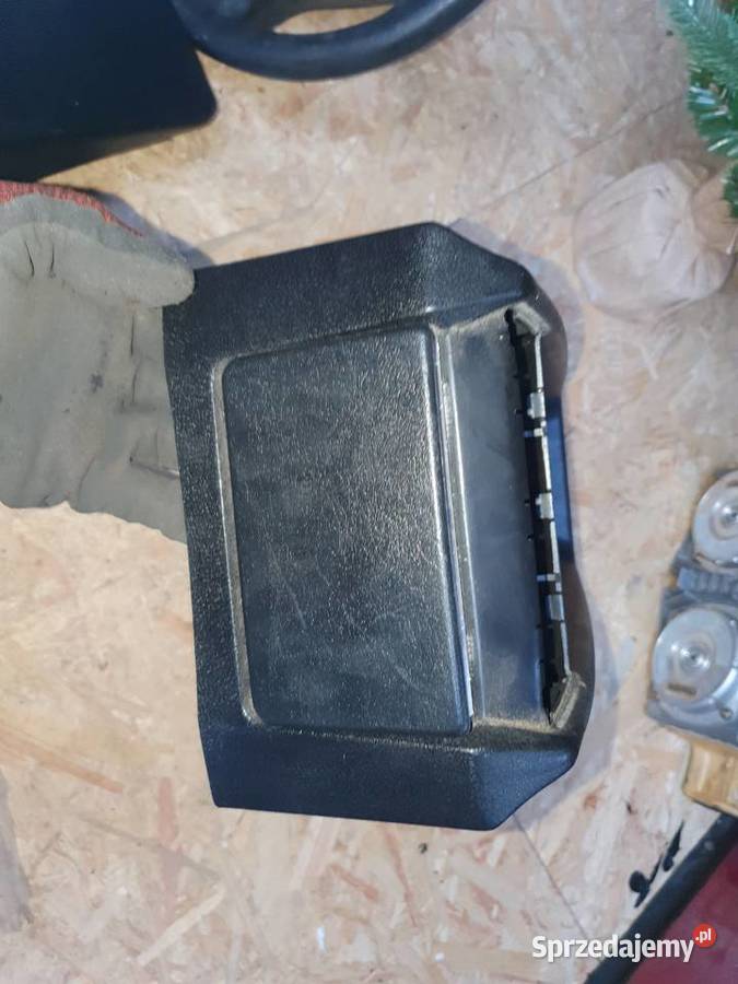 tylni tunel schowek w124 coupe c124 Schowki, półki