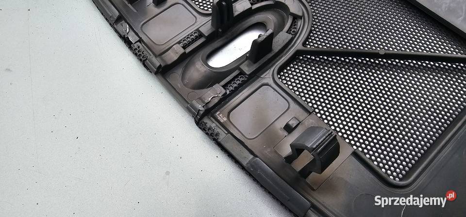 Kratka nawiewu mercedes w203 a2038301118