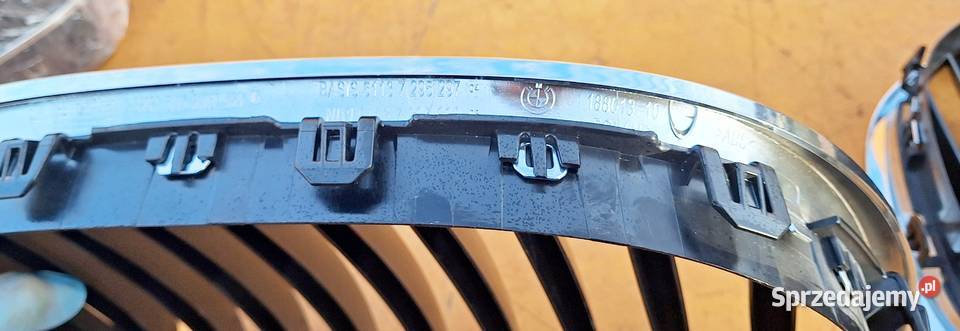 BMW 5 F07 Atrapa grill zderzaka lewa 51138057089 mazowieckie Radom