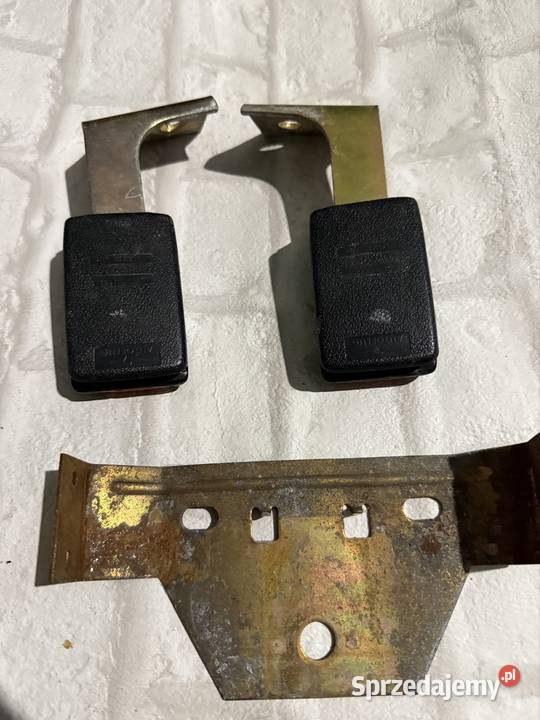 Klamry pasa tył BMW e24 osobowe śląskie Mszana