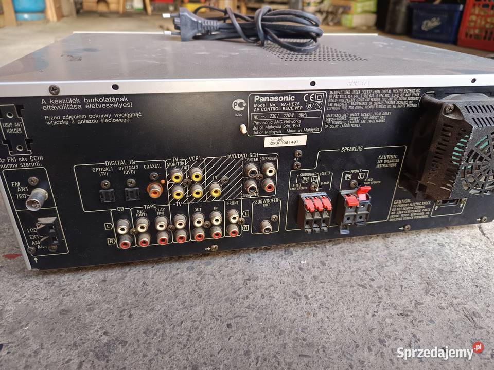 amplituner Panasonic SAHE75