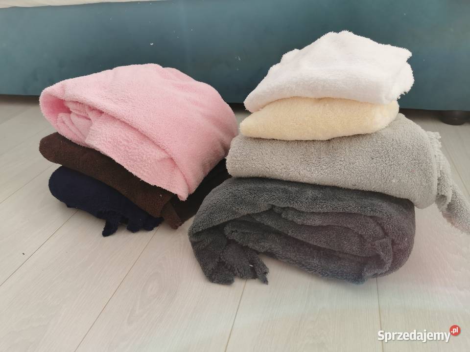 Materiały dresówki pikowane jersey ekoskóry Tkaniny sprzedam