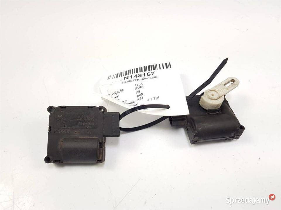 SILNICZEK NAWIEWU 4E0820511B AUDI A8 D3 osobowe Pozostałe Lipno