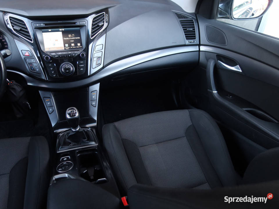 Hyundai i40 17 CRDI asystent pasa ruchu sprzedam