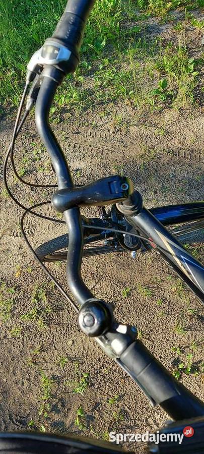 Rower trekkingowy Victoria 28 aluminiowy Nexus Czarna Woda