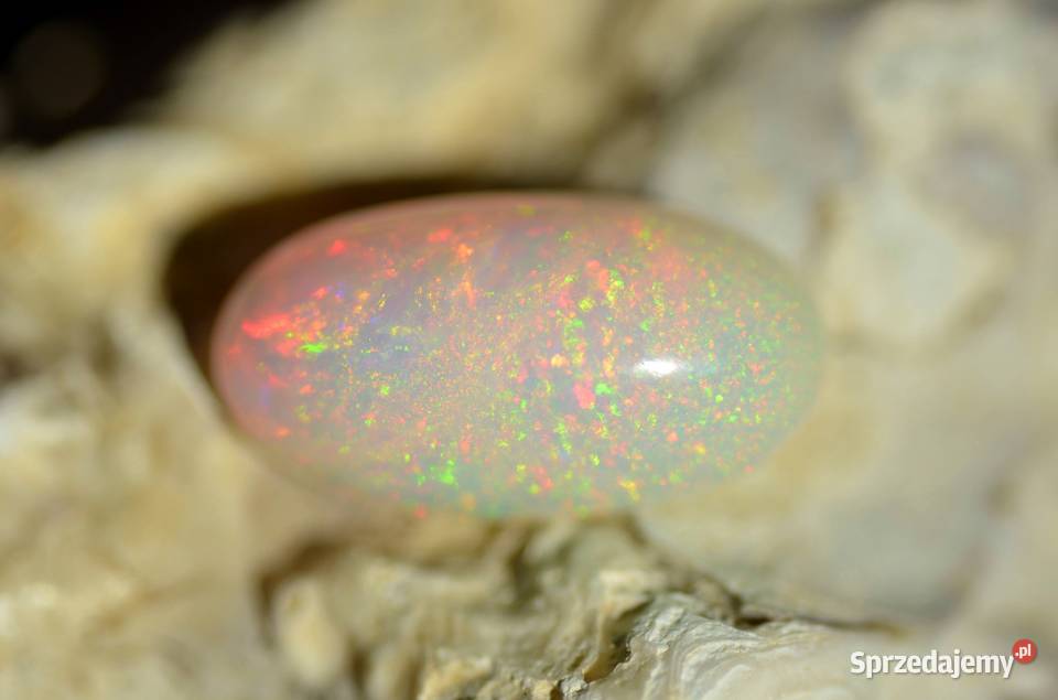 jasny naturalny opal etiopski Warszawa sprzedam