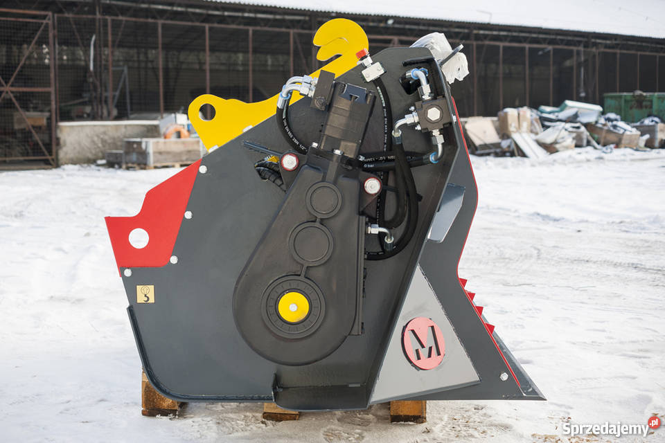 Mieszalnik łyżka hydrauliczna do betonu MTp220 Rok produkcji 2019 Stalowa Wola