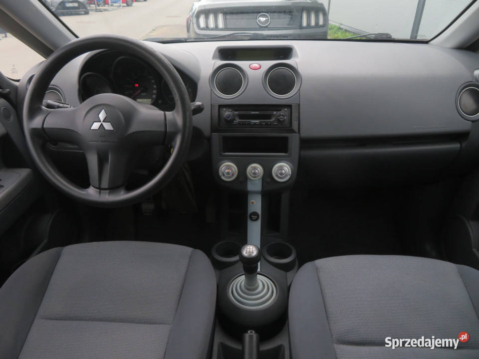 Mitsubishi Colt 11
